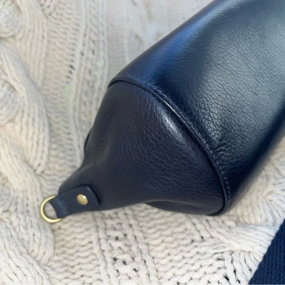 Blair Ritchey BB Voyager in Navy, Bright Blue Zipper, EUC - Picture 9 of 14